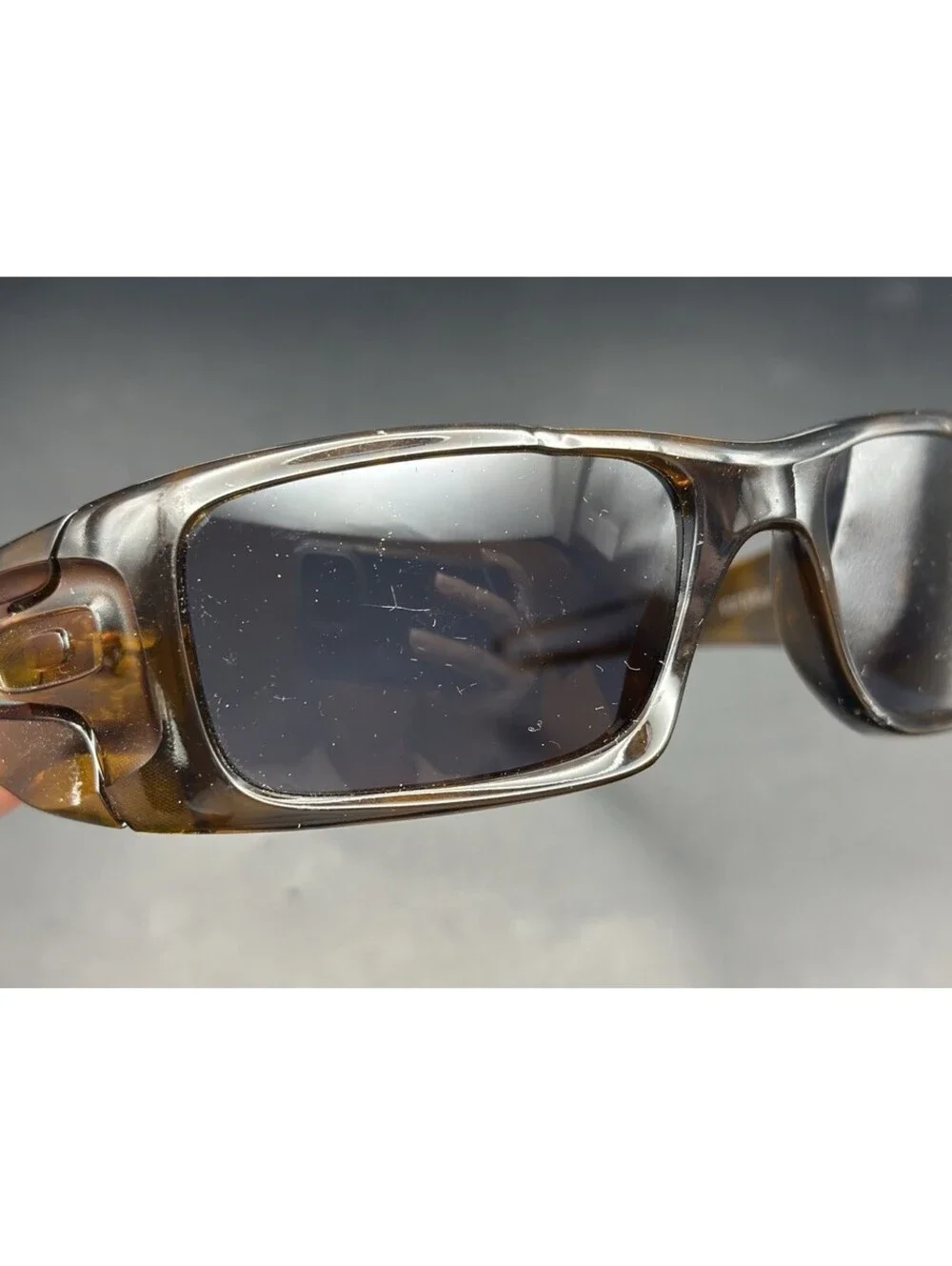 Oakley pre owned